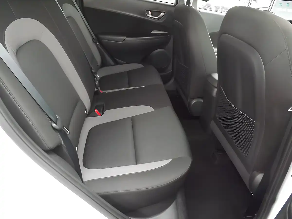 Used 2019 Hyundai Kona Premium White - Interior and Exterior details 13