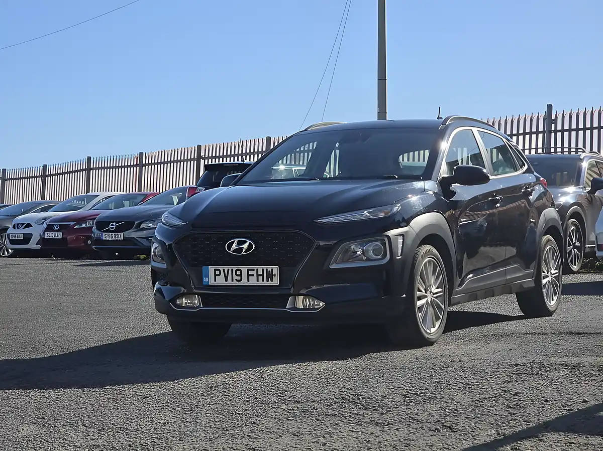 Used 2019 Hyundai Kona Se Black - Interior and Exterior details 2
