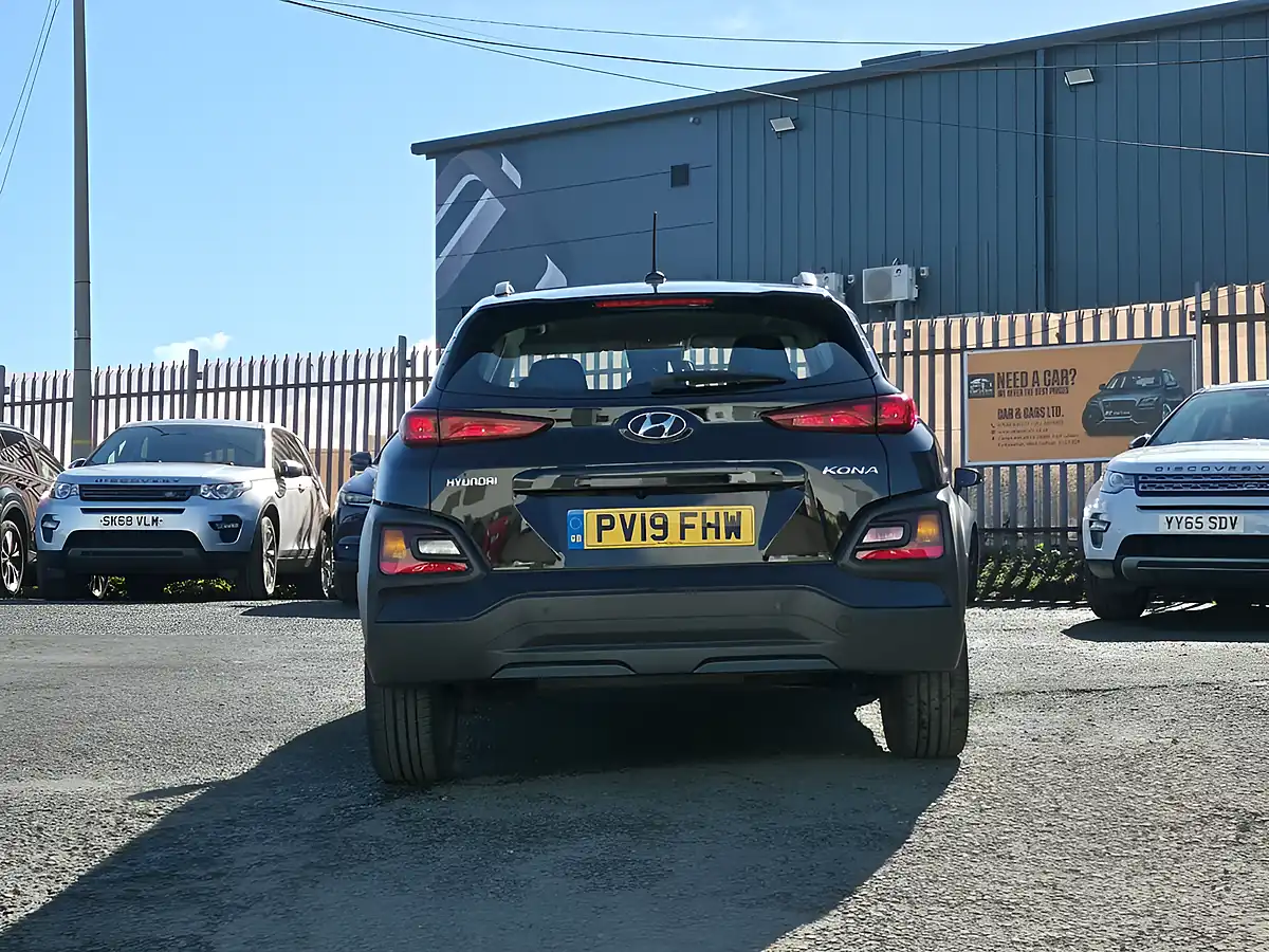 Used 2019 Hyundai Kona Se Black - Interior and Exterior details 4