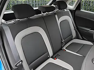 Used 2019 Hyundai Kona Se Blue - Interior and Exterior details 17