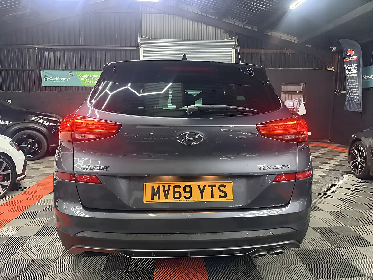 Used 2019 Hyundai Tucson N Line Grey - Interior and Exterior details 10