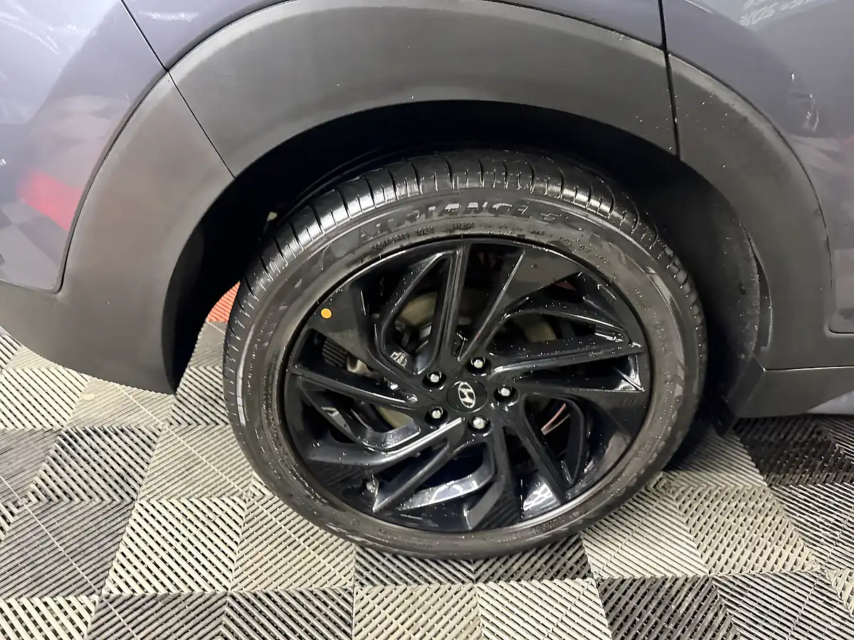 Used 2019 Hyundai Tucson N Line Grey - Interior and Exterior details 13