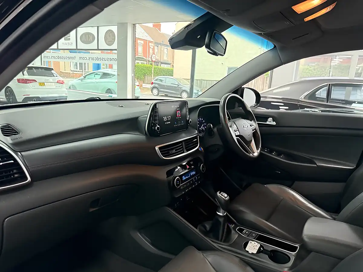 Used 2019 Hyundai Tucson Premium Black - Interior and Exterior details 11