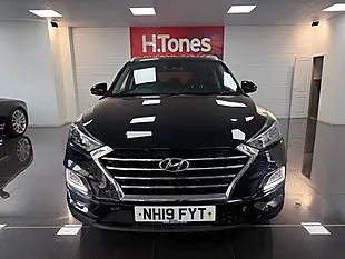 Used 2019 Hyundai Tucson Premium Black - Interior and Exterior details 13