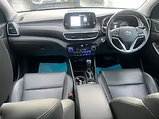 Used 2019 Hyundai Tucson Premium Blue - Interior and Exterior details 15