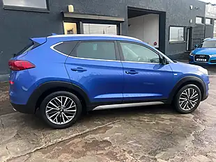 Used 2019 Hyundai Tucson Premium Blue - Interior and Exterior details 3