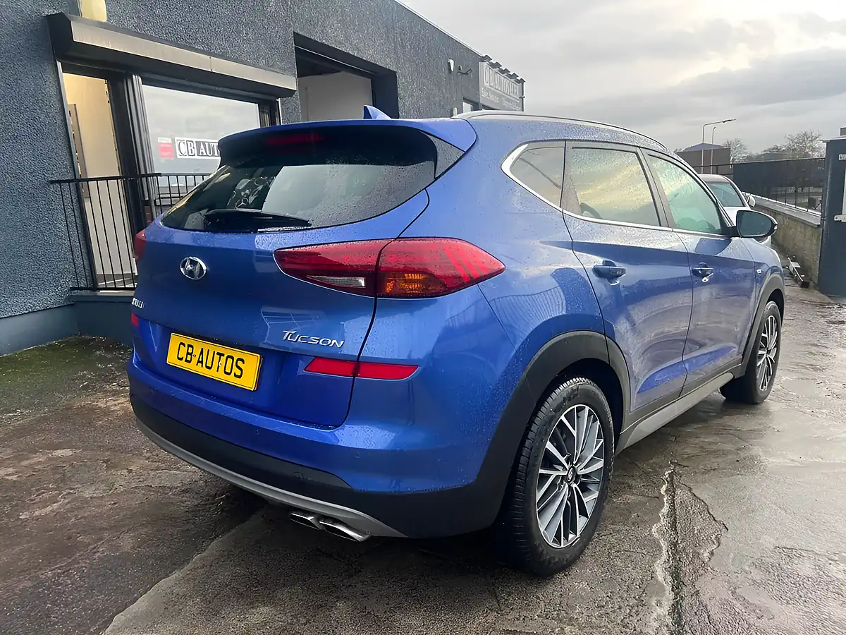 Used 2019 Hyundai Tucson Premium Blue - Interior and Exterior details 4
