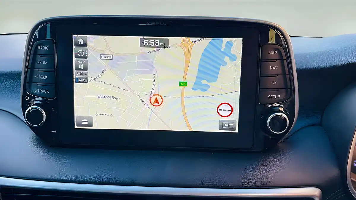 Used 2019 Hyundai Tucson Premium Grey - Interior and Exterior details 9