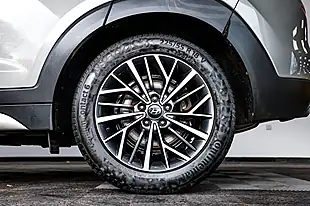 Used 2019 Hyundai Tucson Premium Grey - Interior and Exterior details 15