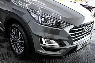 Used 2019 Hyundai Tucson Premium Grey - Interior and Exterior details 17
