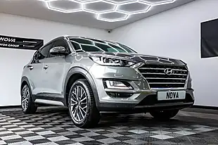 Used 2019 Hyundai Tucson Premium Grey - Interior and Exterior details 3