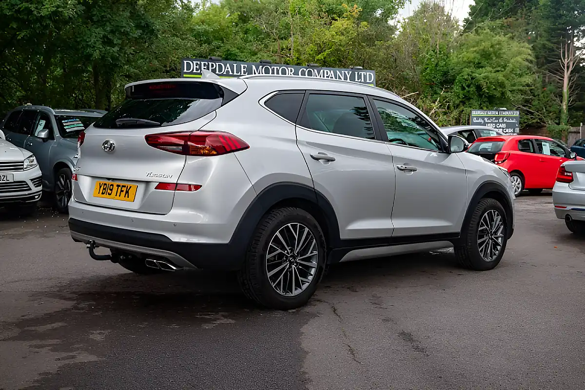 Used 2019 Hyundai Tucson Premium Platinum Silver - Interior and Exterior details 8