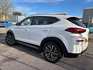 Used 2019 Hyundai Tucson Premium Polar White - Interior and Exterior details 7