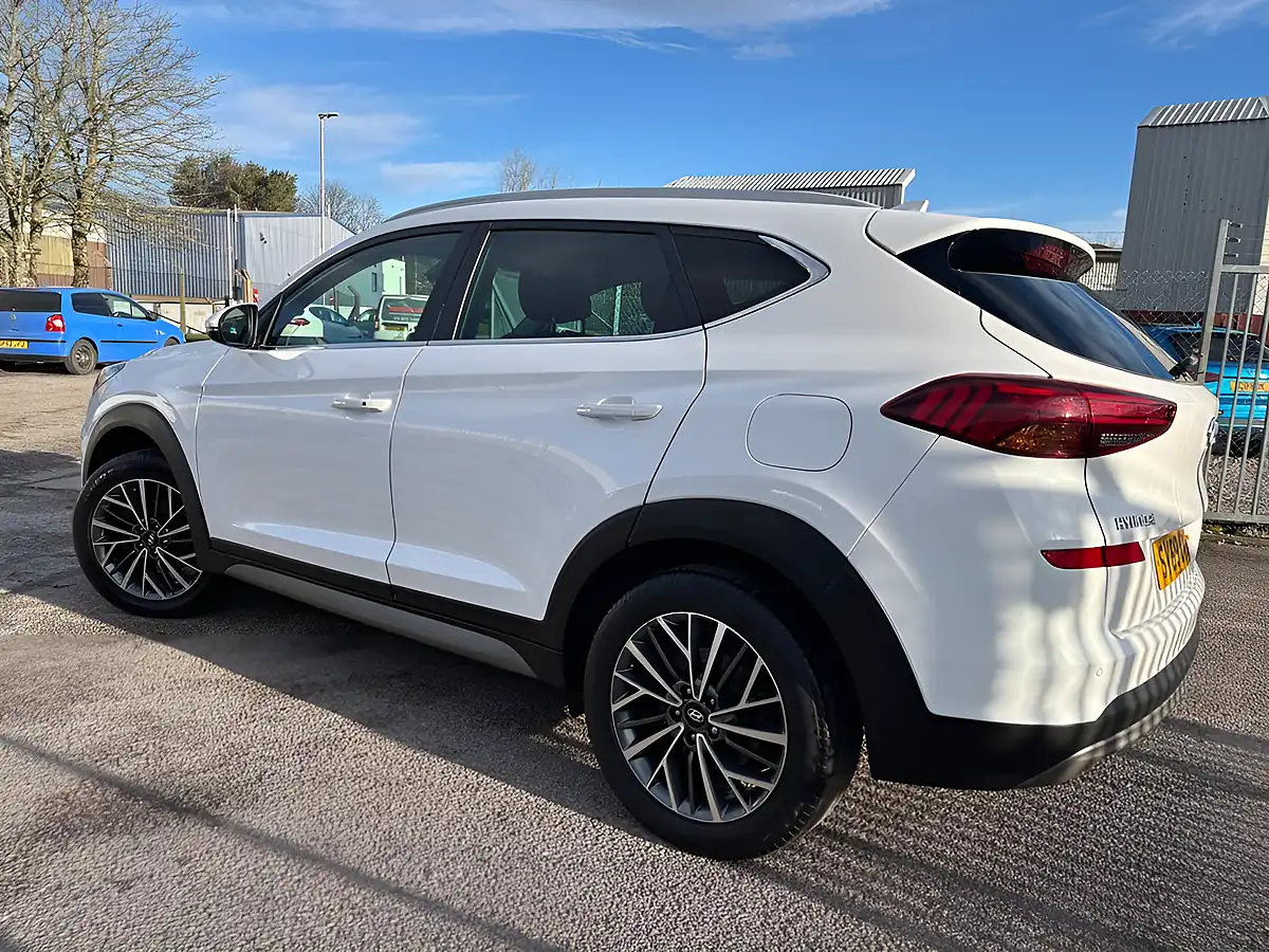 Used 2019 Hyundai Tucson Premium Polar White - Interior and Exterior details 7