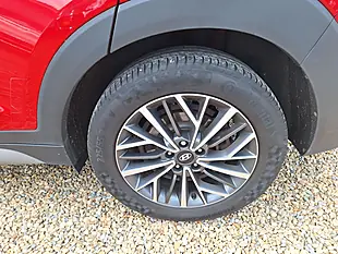 Used 2019 Hyundai Tucson Premium Red - Interior and Exterior details 11
