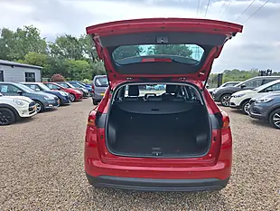 Used 2019 Hyundai Tucson Premium Red - Interior and Exterior details 13