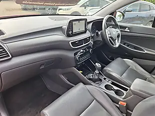 Used 2019 Hyundai Tucson Premium Red - Interior and Exterior details 2