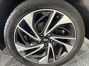 Used 2019 Hyundai Tucson Premium Se Blue - Interior and Exterior details 10