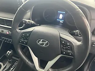 Used 2019 Hyundai Tucson Premium Se Blue - Interior and Exterior details 11