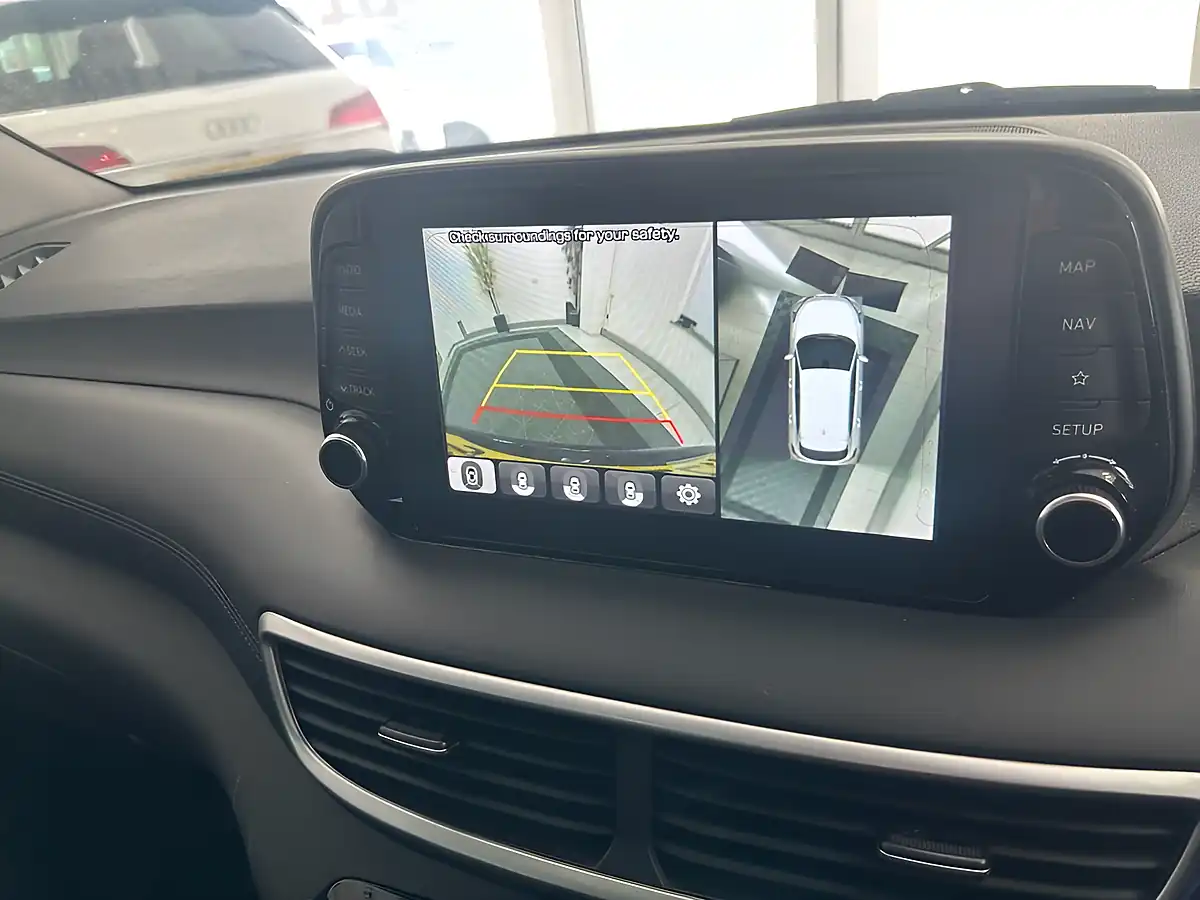 Used 2019 Hyundai Tucson Premium Se Blue - Interior and Exterior details 13