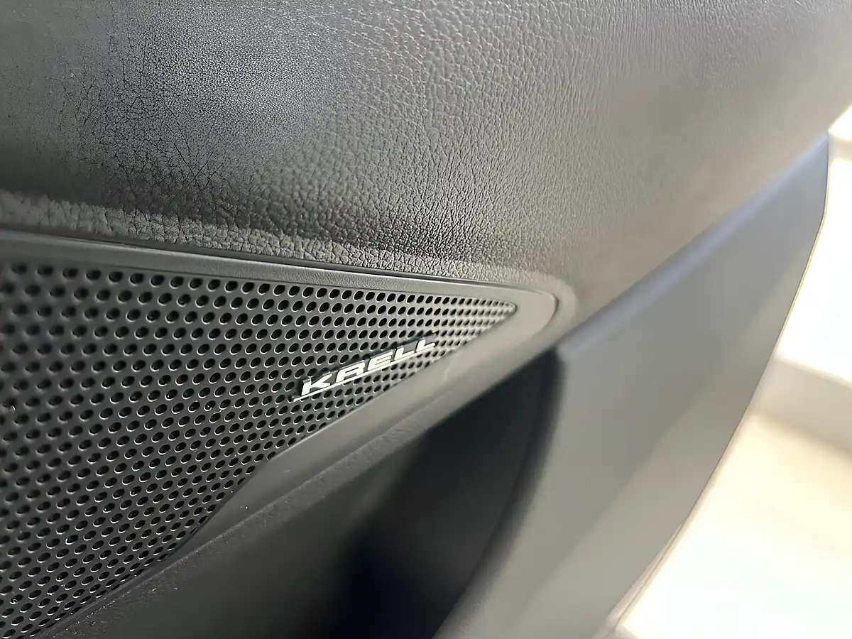 Used 2019 Hyundai Tucson Premium Se Blue - Interior and Exterior details 14