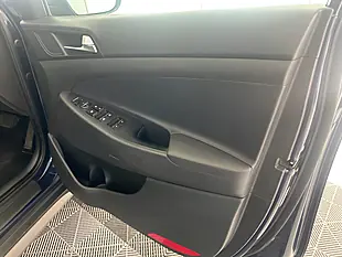Used 2019 Hyundai Tucson Premium Se Blue - Interior and Exterior details 15