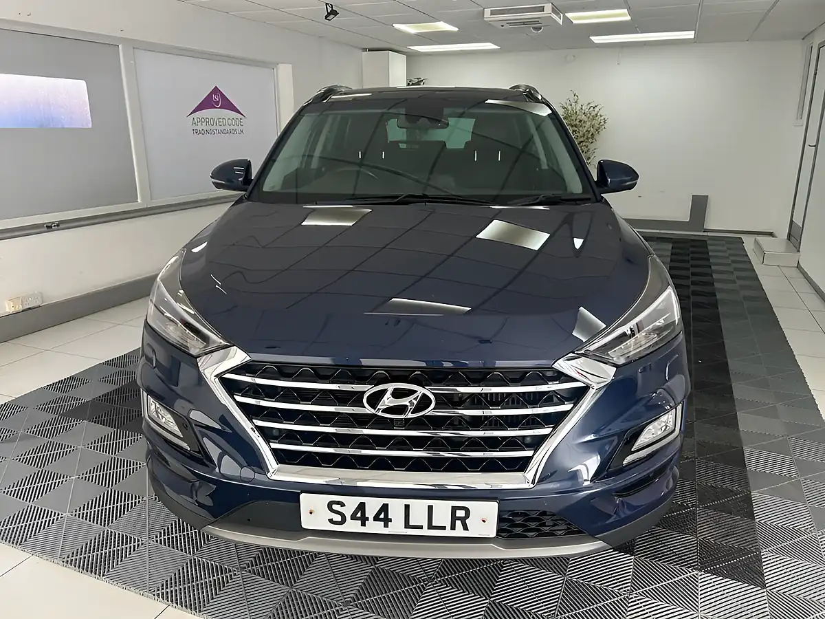 Used 2019 Hyundai Tucson Premium Se Blue - Interior and Exterior details 5