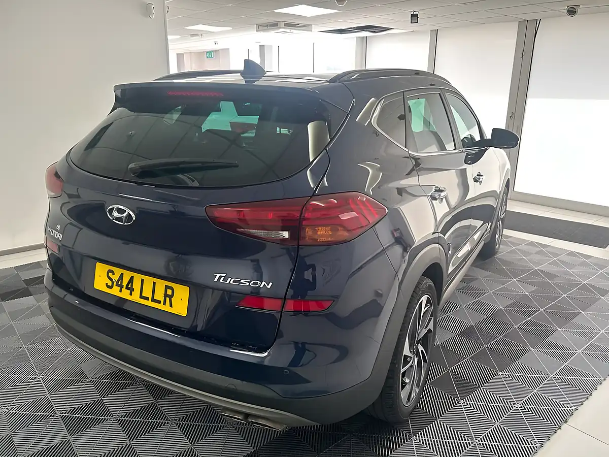 Used 2019 Hyundai Tucson Premium Se Blue - Interior and Exterior details 7
