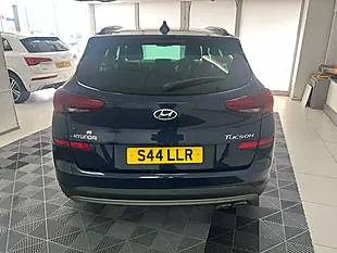 Used 2019 Hyundai Tucson Premium Se Blue - Interior and Exterior details 8