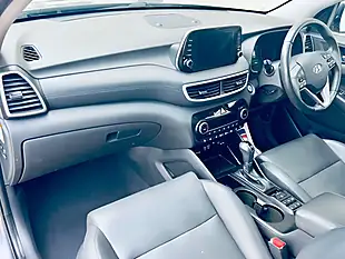 Used 2019 Hyundai Tucson Premium Se Grey - Interior and Exterior details 12