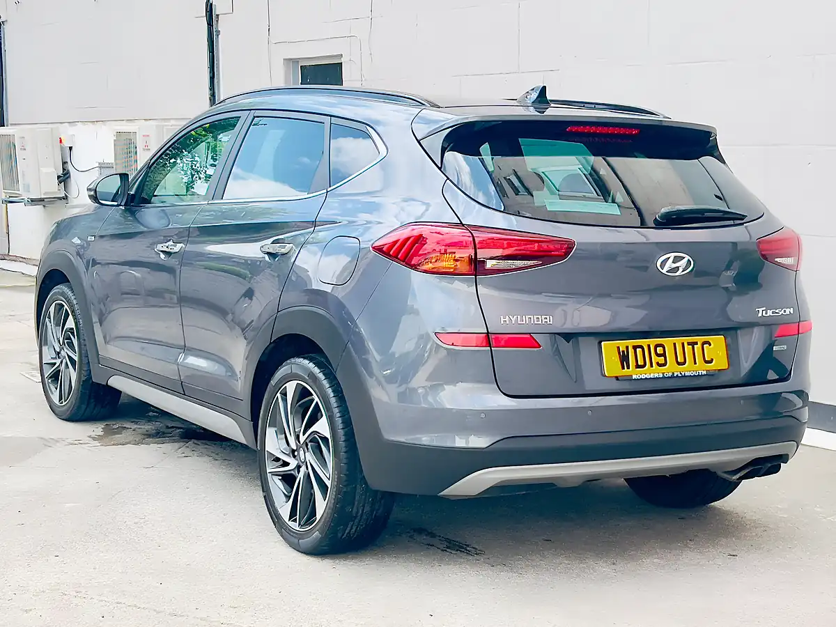Used 2019 Hyundai Tucson Premium Se Grey - Interior and Exterior details 3