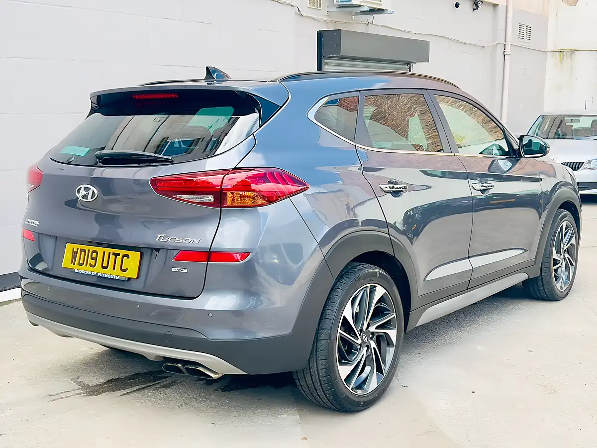 Used 2019 Hyundai Tucson Premium Se Grey - Interior and Exterior details 4