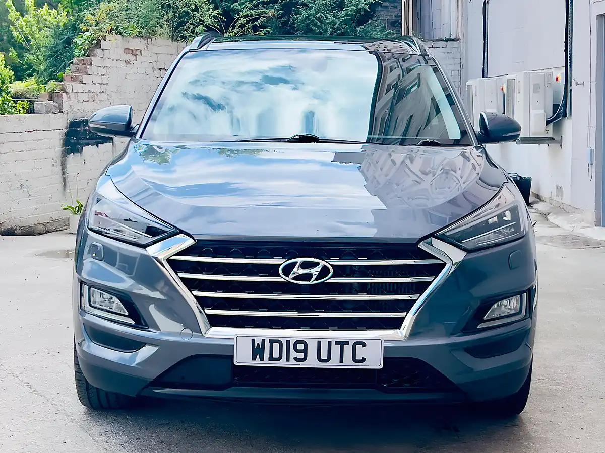 Used 2019 Hyundai Tucson Premium Se Grey - Interior and Exterior details 7
