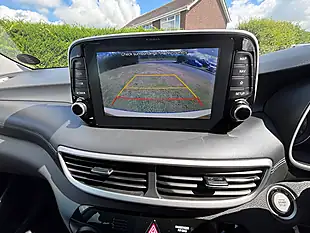 Used 2019 Hyundai Tucson Premium White - Interior and Exterior details 13