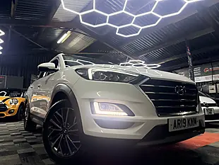 Used 2019 Hyundai Tucson Premium White - Interior and Exterior details 2