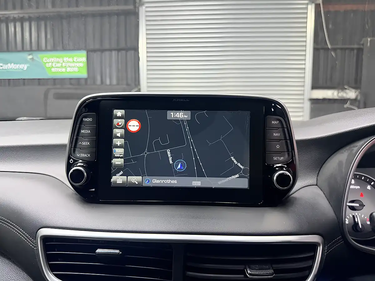 Used 2019 Hyundai Tucson Premium White - Interior and Exterior details 20