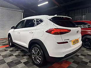 Used 2019 Hyundai Tucson Premium White - Interior and Exterior details 7
