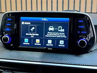 Used 2019 Hyundai Tucson S Connect Polar White - Interior and Exterior details 14