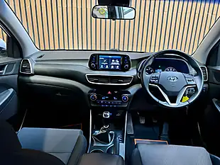 Used 2019 Hyundai Tucson S Connect Polar White - Interior and Exterior details 16