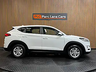 Used 2019 Hyundai Tucson S Connect Polar White - Interior and Exterior details 2