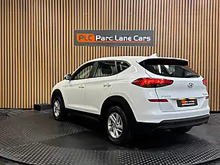 Used 2019 Hyundai Tucson S Connect Polar White - Interior and Exterior details 5