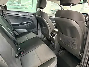 Used 2019 Hyundai Tucson Se Nav Black - Interior and Exterior details 4