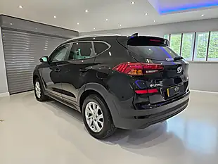Used 2019 Hyundai Tucson Se Nav Black - Interior and Exterior details 6