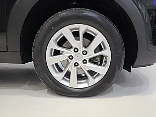Used 2019 Hyundai Tucson Se Nav Black - Interior and Exterior details 8