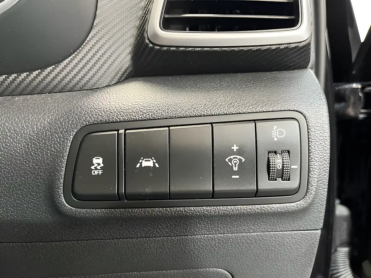 Used 2019 Hyundai Tucson Se Nav Black - Interior and Exterior details 12