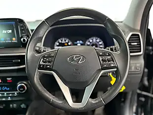 Used 2019 Hyundai Tucson Se Nav Black - Interior and Exterior details 14