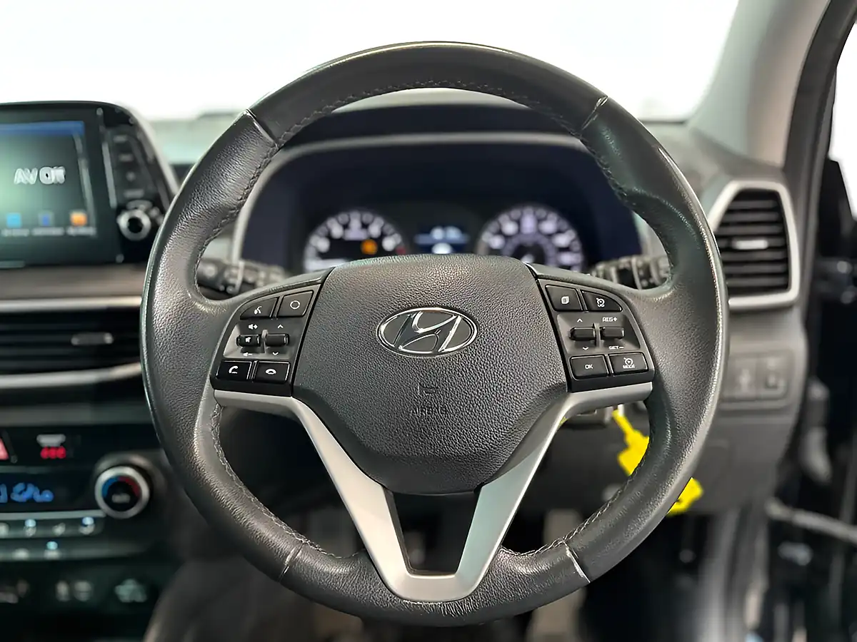 Used 2019 Hyundai Tucson Se Nav Black - Interior and Exterior details 14