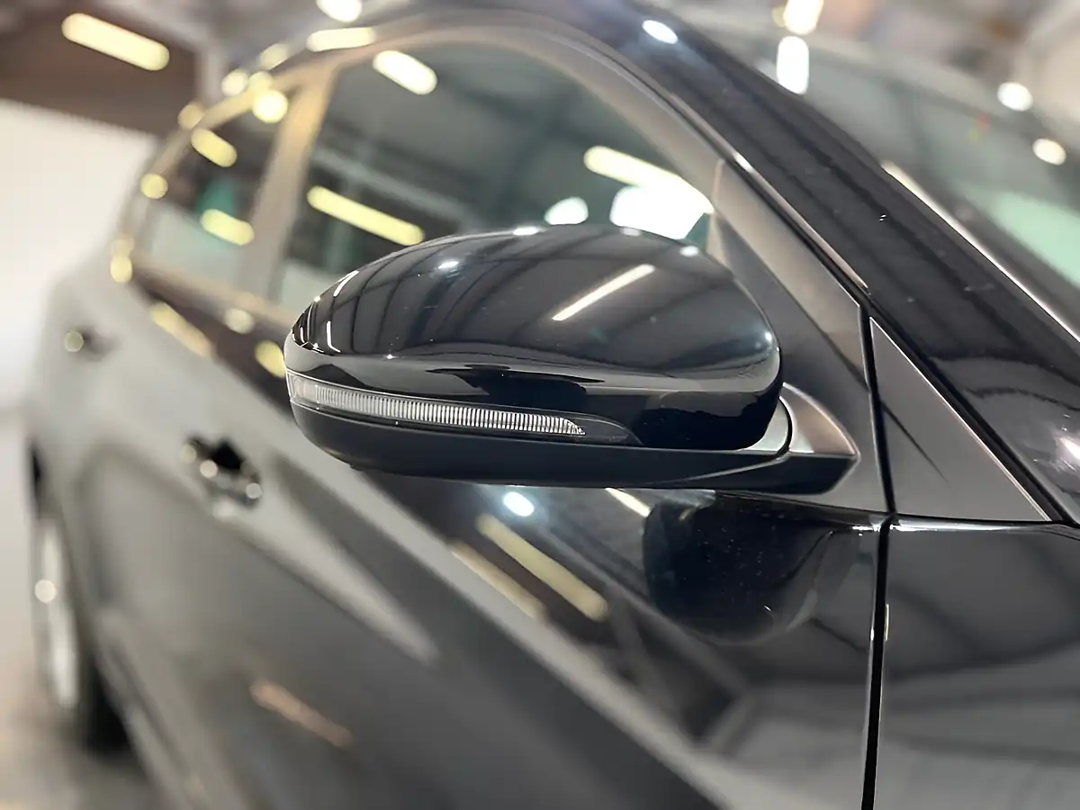 Used 2019 Hyundai Tucson Se Nav Black - Interior and Exterior details 9