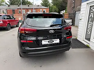 Used 2019 Hyundai Tucson Se Nav Black - Interior and Exterior details 6