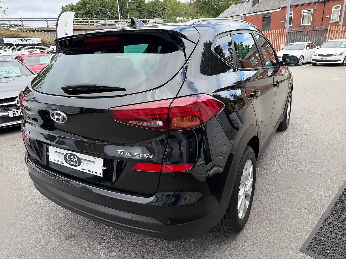 Used 2019 Hyundai Tucson Se Nav Black - Interior and Exterior details 7